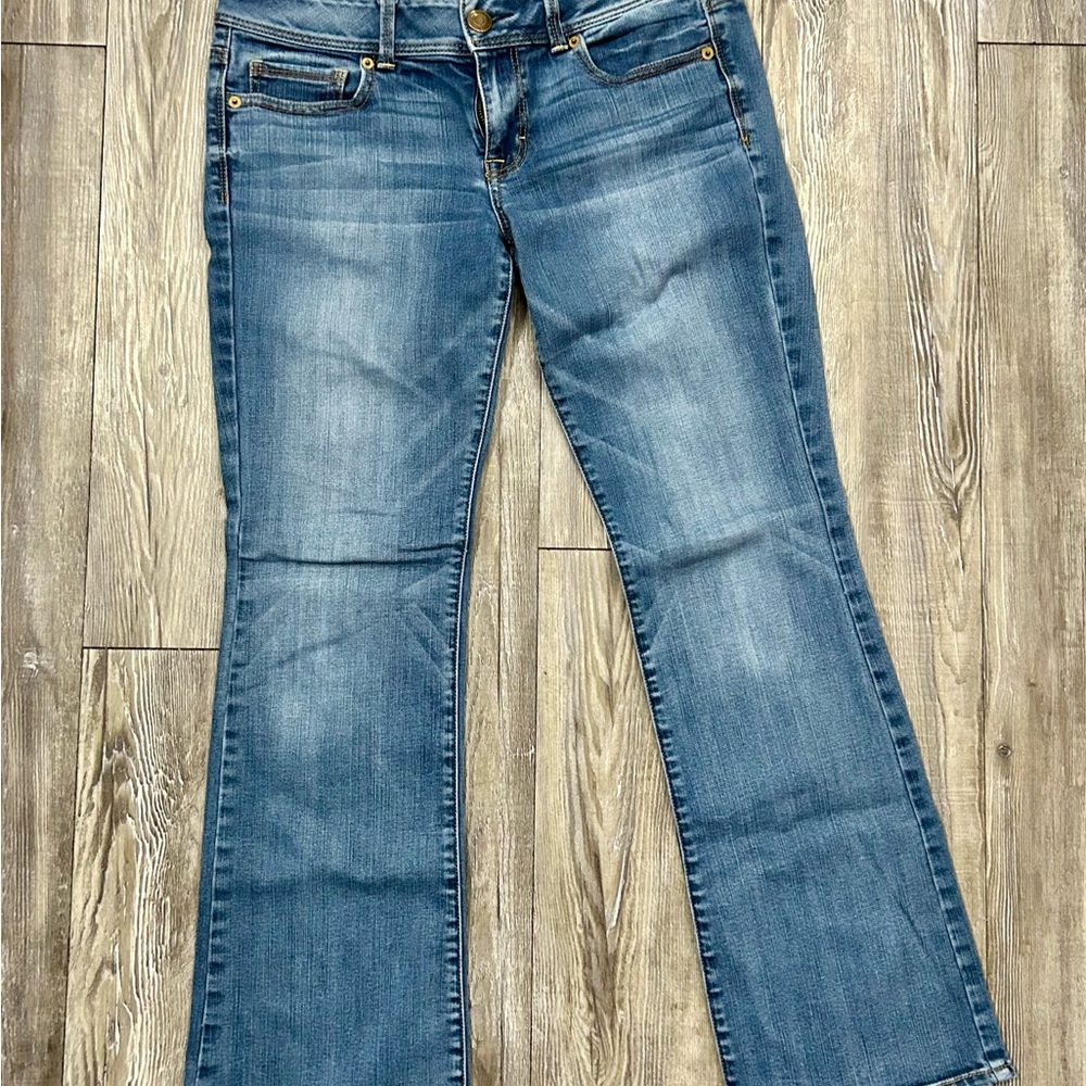 American Eagle Outfitters Mid Blue Flare Jeans